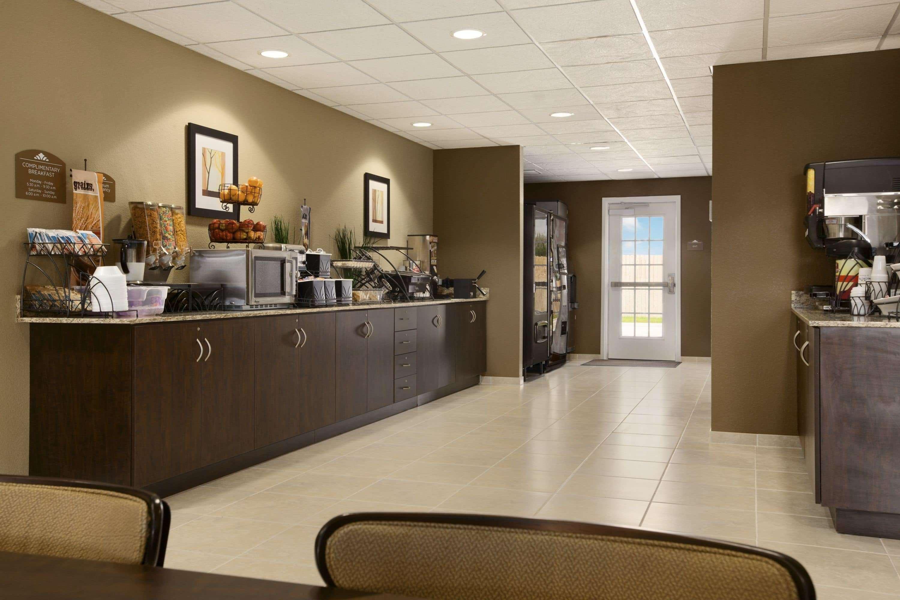 Microtel Inn & Suites Kenedy מראה חיצוני תמונה