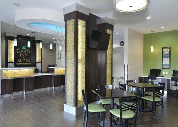 Microtel Inn & Suites Kenedy מראה חיצוני תמונה